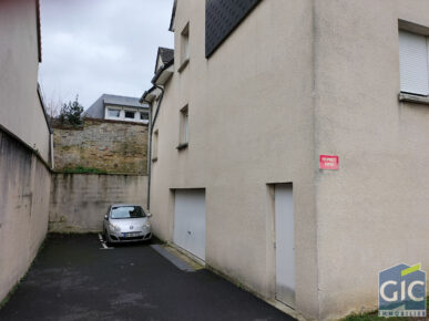 Photo Parking / box Caen